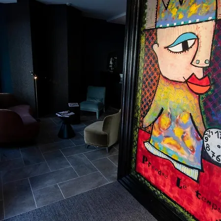 Otel Naad Centre