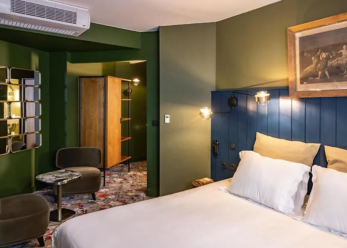 Ξενοδοχείο Naad Centre