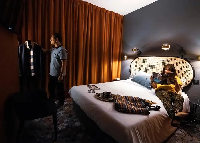 Ξενοδοχείο Naad Centre