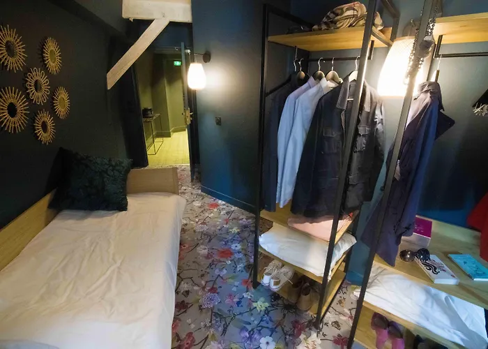 Naad Centre Ξενοδοχείο